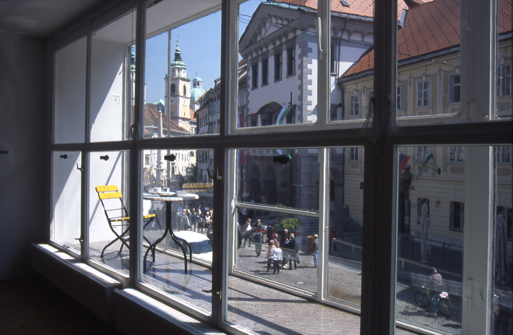 Performance Bellevue, Exhibition view, City Art Gallery of Ljubljana, Slovenia