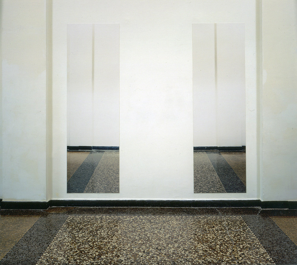 Art, artwork. Photo installation entitled "Inbetween" by Nika Span / Nika Špan. Two laminated photographs, 210 x 80 cm each. Kunstakademie Düsseldorf, Academy of Fine Arts Duesseldorf, Germany
