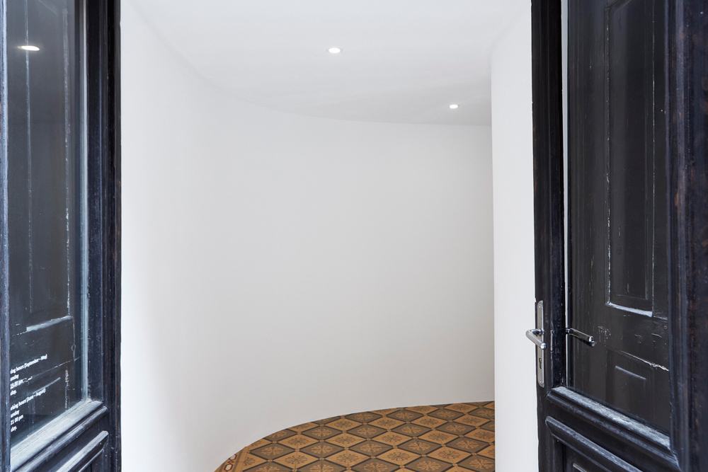 Nika Span_Škuc Gallery 40th Anniversary: Exhibition. Nika Špan: U_photo Klemen Ilovar